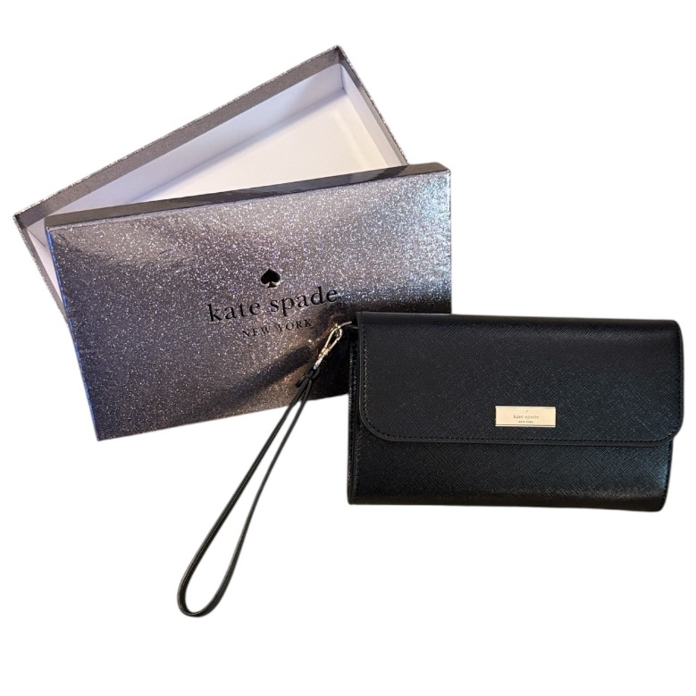 Kate Spade Boxed Medium Flap Wristlet in Black Patent Saffiano NWT